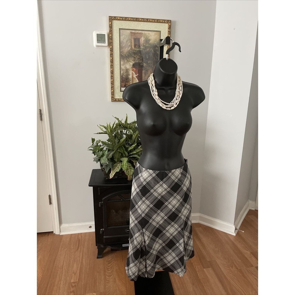 AK Anne Klein Women's Size 6 Check Embroidered Pleated Flair Lined Skirt